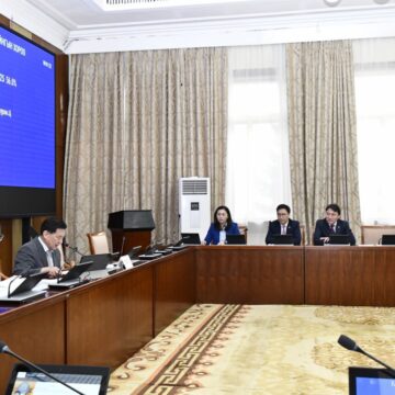 ТБХ:Төсвийн тухай хуульд нэмэлт оруулах тухай хуулийн төслийн эцсийн хэлэлцүүлгийг хийлээ