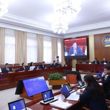 ЭЗБХ: Монгол Улсын 2024 оны нэгдсэн төсвийн гүйцэтгэл болон төсвийн тодотголын төслийн хоёр дахь хэлэлцүүлгийг хийлээ