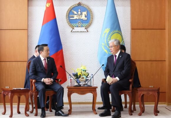 Монгол Улсын Их Хурлын дарга Д.Амарбаясгалан БНКУ-ын Ерөнхийлөгч К.Токаевт бараалхав