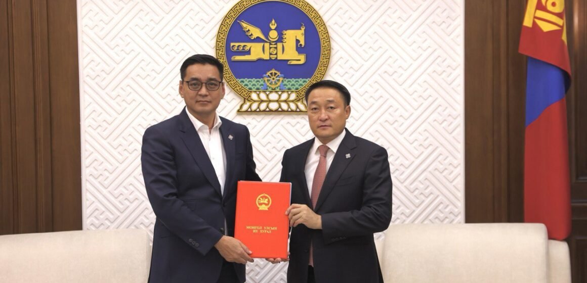 Улс төрийн намын тухай хуульд өөрчлөлт оруулах тухай хуулийн төслийг өргөн барилаа