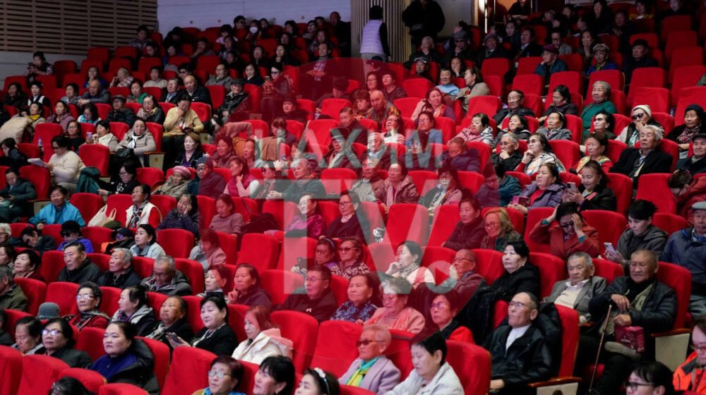 УИХ-ын гишүүн С.Эрдэнэбат тэтгэвэр, тэтгэмжийн талаар ахмадуудад мэдээлэл өглөө