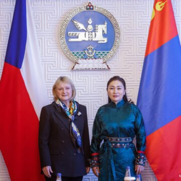 УИХ-ын дэд дарга Х.Булгантуяа БНЧУ-ын парламентын Сенатын танхимын дэд дарга Ийтка Сейтловатай уулзлаа