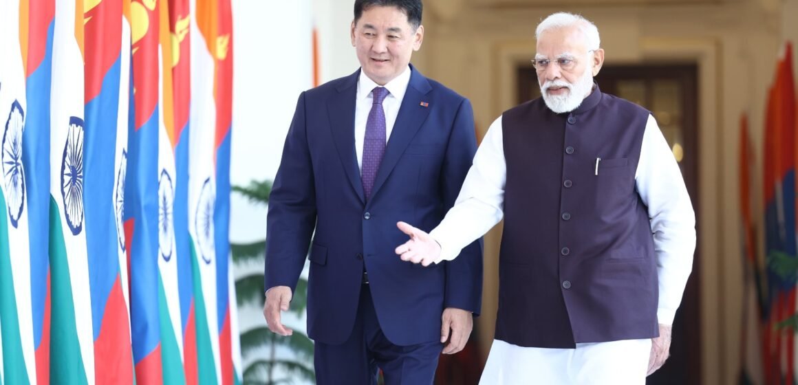 Ерөнхийлөгч У.Хүрэлсүх, Ерөнхий сайд Н.Моди нар ”Стратегийн түншлэл”-ийг бэхжүүлэх тухай Хамтарсан мэдэгдэл гаргалаа