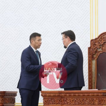 УИХ-ын гишүүн Б.Энхбаярыг Засгийн газрын гишүүн-Хууль зүй, дотоод хэргийн сайдаар томиллоо