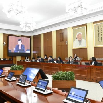 ХХНББХ: Монгол Улсыг 2026-2030 онд хөгжүүлэх таван жилийн үндсэн чиглэлийн төслийн анхны хэлэлцүүлгийг хийв