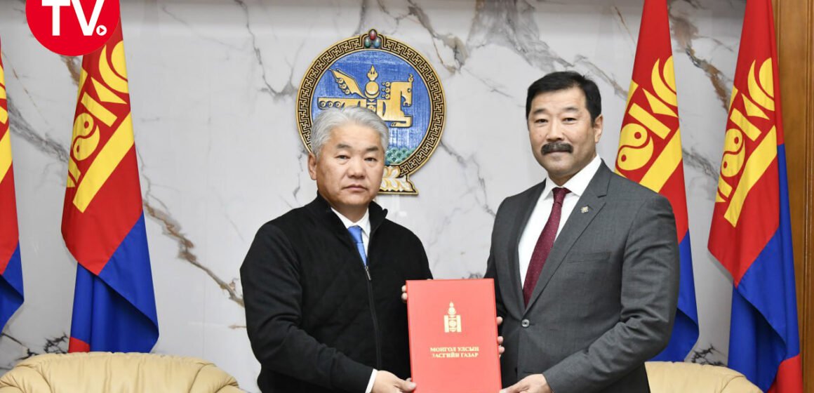 “Тогтоолд нэмэлт оруулах тухай” Улсын Их Хурлын тогтоолын төслийг өргөн мэдүүллээ.