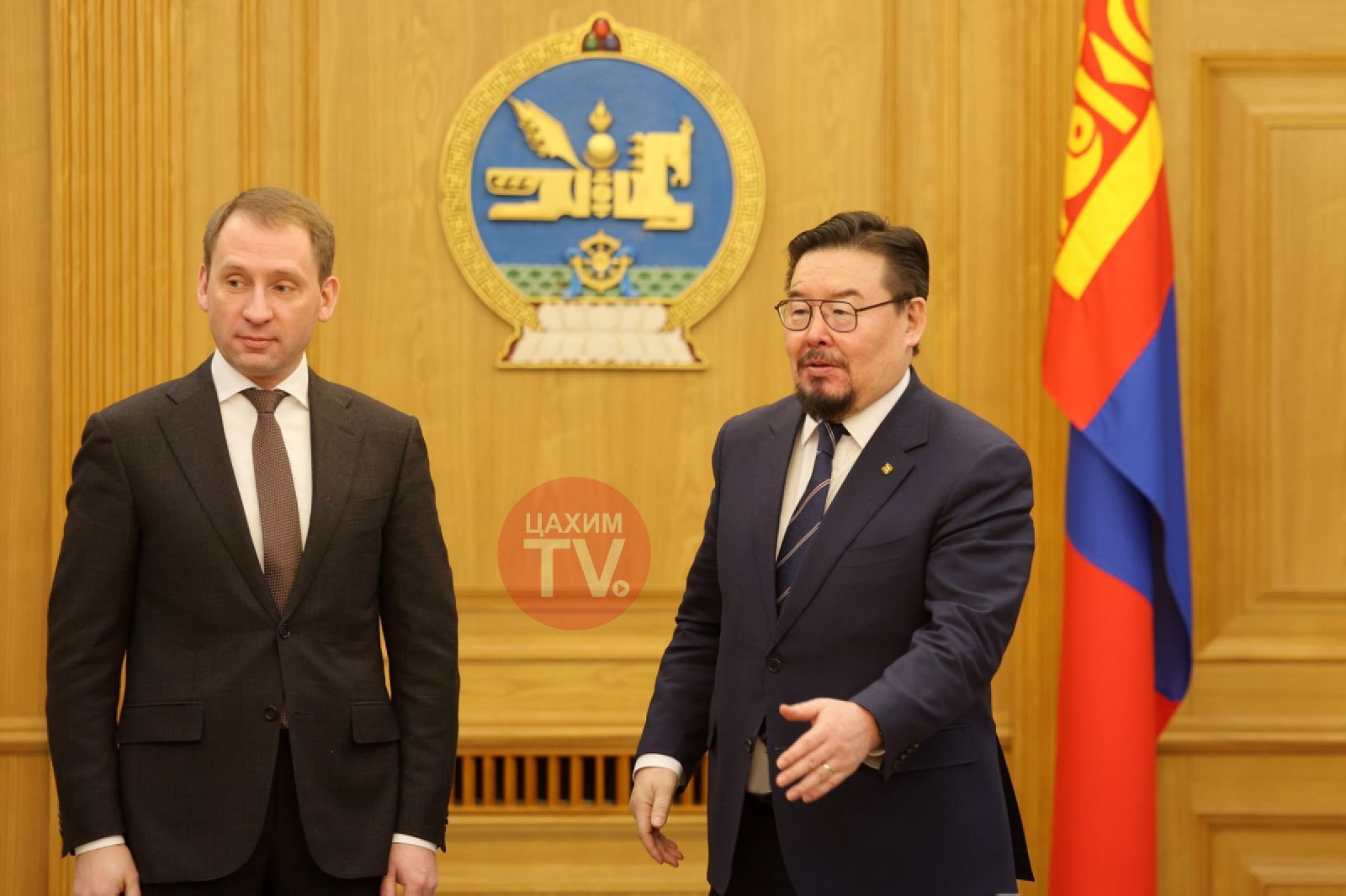 ЕРӨНХИЙ САЙД Г.ЗАНДАНШАТАР ОХУ-ЫН БАЙГАЛИЙН НӨӨЦ, ЭКОЛОГИЙН САЙД А.А.КОЗЛОВЫГ ХҮЛЭЭН АВЧ УУЛЗЛАА