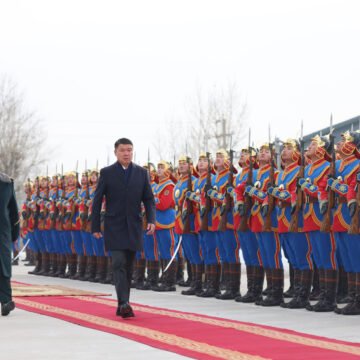 2026020901 БҮТЭЭН БАЙГУУЛАЛТЫН АЖИЛД ОРОЛЦСОН АЛБА ХААГЧДАД ОЛГОХ ТОМИЛОЛТЫН ЗАРДЛЫГ НЭМЭГДҮҮЛЭХ ЧИГЛЭЛД АЖИЛЛАНА