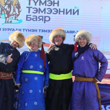 “Түмэн тэмээний баяр”-ыг гадаадын 200 гаруй  жуулчид үзэж байна