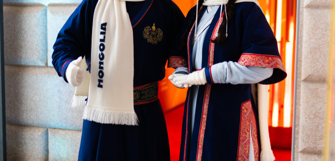 МОНГОЛ НООЛУУРААР УРЛАСАН ҮНДЭСНИЙ ДЭЭЛ МИЛАНЫ ЗАГВАРЫН ТАЙЗЫГ ЧИМЭВ