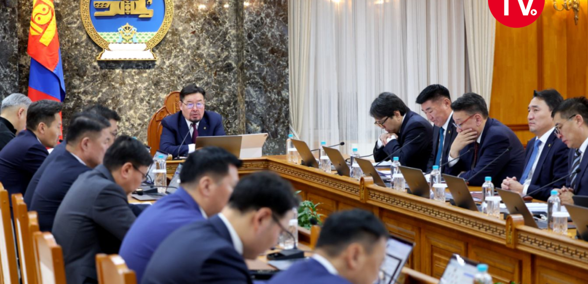 Тавантолгой-Гашуунсухайт чиглэлийн хүнд даацын авто замыг есдүгээр сард ашиглалтад оруулахыг үүрэг болгов