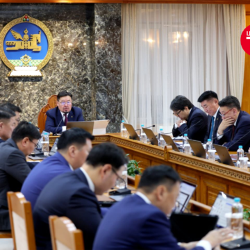 Тавантолгой-Гашуунсухайт чиглэлийн хүнд даацын авто замыг есдүгээр сард ашиглалтад оруулахыг үүрэг болгов