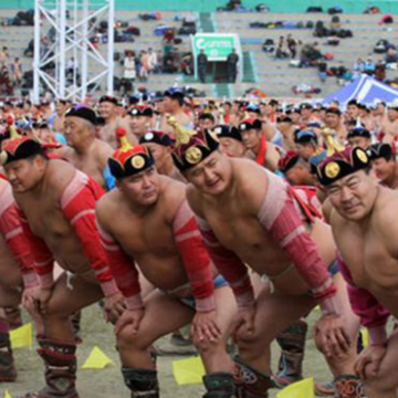 Баяр наадам зохион байгуулах комисс 1024 бөх барилдуулах талаар хуралдаагүй