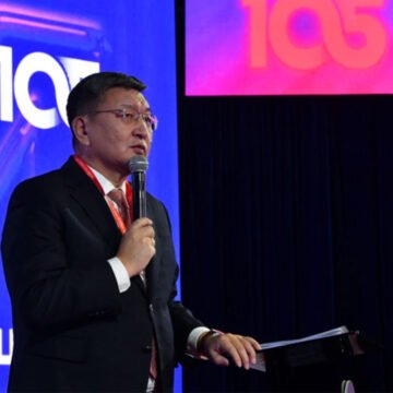 Ерөнхий Нарийн Бичгийн дарга Я.Содбаатар мөрийн хөтөлбөрийн биелэлтийн талаар илтгэл тавив