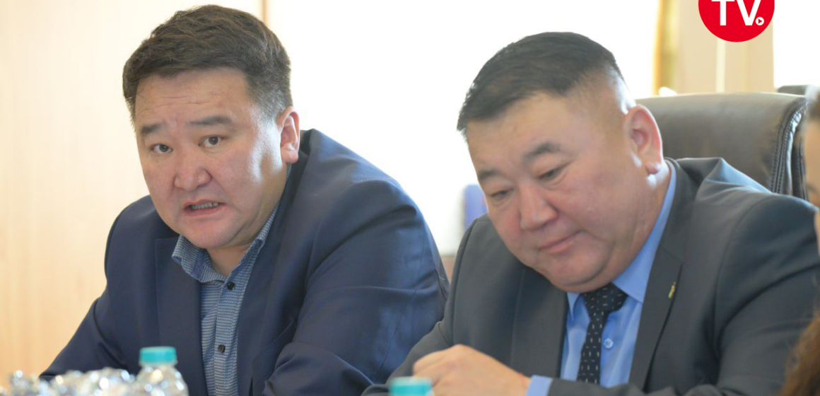 2 БАЯНХОНГОР АЙМАГ ТОМУУГИЙН ВАКЦИНЫГ 100 ХУВЬ, УМАЙН ХҮЗҮҮНИЙ ХАВДРААС СЭРГИЙЛЭХ (HPV – ХҮНИЙ ХӨХӨНЦӨР ВИРУСИЙН ЭСРЭГ) ВАКЦИНЫГ 88 ХУВИЙН ХАМРАЛТТАЙ ХИЙЖЭЭ