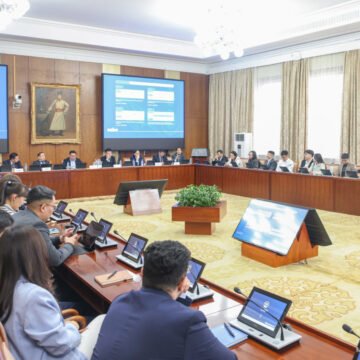 Улсын Их Хурлын гишүүдийн ажлын шинэ платформыг тэдний зөвлөх, туслах, бие төлөөлөгчдөд танилцуулах сургалт боллоо