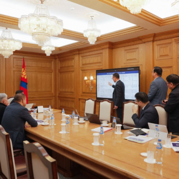 Ерөнхий сайд Г.Занданшатар өнөөдөр (2026.03.01) эрчим хүчний салбарын өнөөгийн нөхцөл байдал, тулгамдсан асуудлын талаар холбогдох албаныхантай уулзаж, үүрэг өгөв.