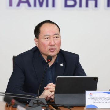 ХҮНС, ХӨДӨӨ АЖ АХУЙ, ХӨНГӨН ҮЙЛДВЭРИЙН САЙД М.БАДАМСҮРЭН ДОРНОД АЙМАГТ АЖИЛЛАЖ БАЙНА