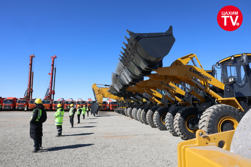Туулын хурдны замын бүтээн байгуулалтын барилгын ажлыг эхлүүллээ