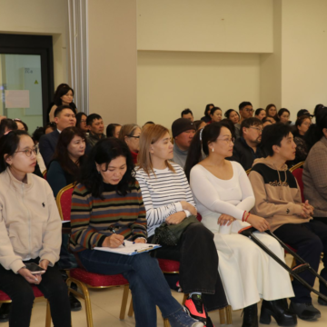 ХӨГЖЛИЙН БЭРХШЭЭЛТЭЙ ИРГЭДИЙН 18.1 ХУВЬ НЬ ХӨДӨЛМӨР ЭРХЭЛЖ БАЙНА