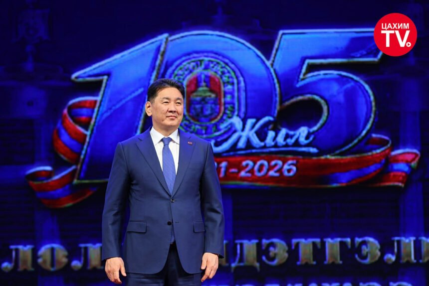 У.Хүрэлсүх: Монгол цэргийн өдөр бол бахархал-хүндэтгэлийн өдөр