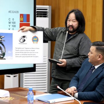 “ДЭЛХИЙН АДУУНЫ ӨДӨР”-ИЙН БЭЛГЭДЛИЙН ЗАГВАРЫГ ЭЦЭСЛЭН БАТАЛЛАА