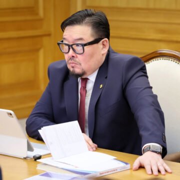 Төрийг хохиролгүй болгох ажлын хэсэг хагас жилийн хугацаанд 120 тэрбум төгрөгийн өр барагдуулжээ