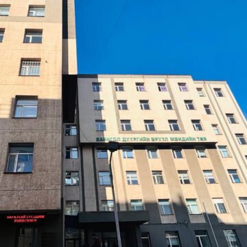 Баянгол дүүргийн төв эмнэлэг болон ахмадын эмнэлгийн хэсэгчилсэн засварын ажил дууслаа