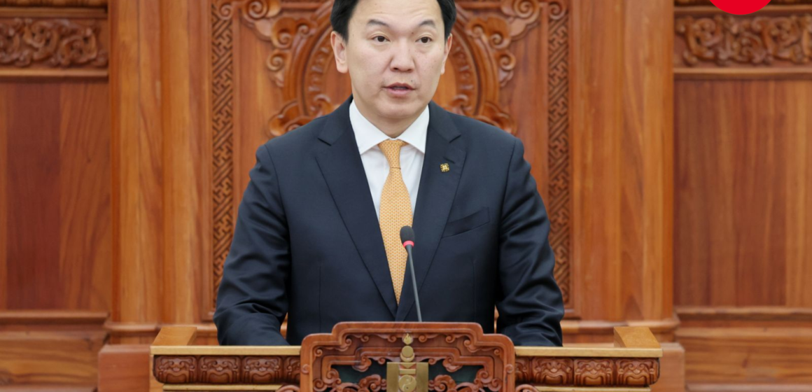 “Импортын барааны гаалийн албан татварын хувь хэмжээ батлах тухай” УИХ-ын тогтоолд өөрчлөлт оруулах тухай төслийг УИХ-д танилцуулав