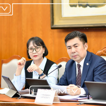 ТБХ:Хууль тогтоолын төслүүдийг хэлэлцэж, Хууль, тогтоолоор үүрэг чиглэл болгосон Улсын Их Хурлын шийдвэрийн биелэлтийн тайлантай танилцлаа