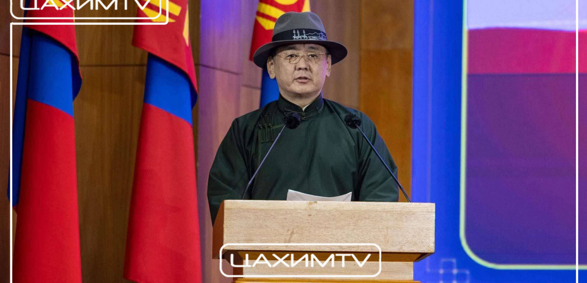 быс Ерөнхийлөгч У.Хүрэлсүх: Монгол адуучид бол адууны цогц өв соёлыг өвлөн тээгчид юм
